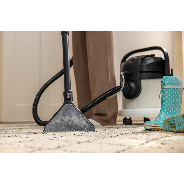 Karcher-Usisivac-SE-4-Plus-1.081-170.0-1.jpg